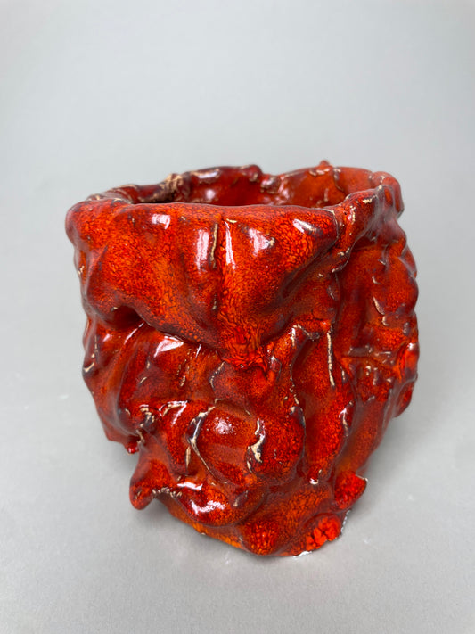 Solar orange short vase