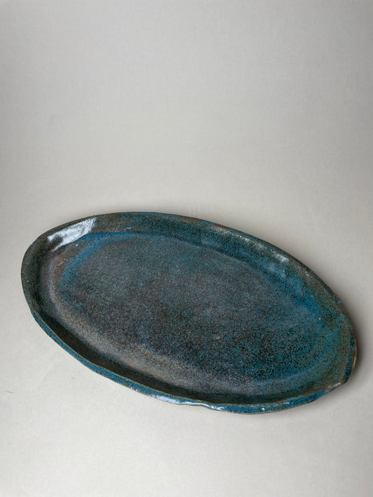 Blue oval plate